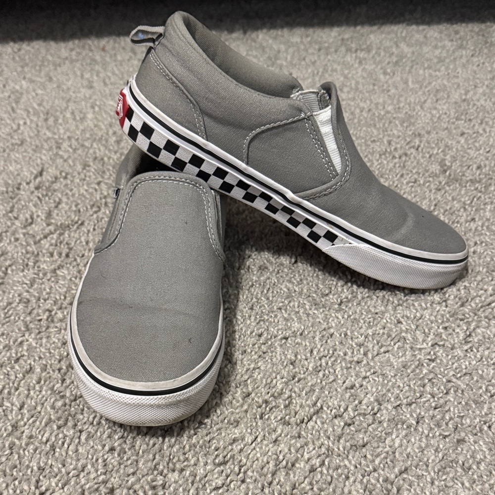 VANS Gray Slip-On Sneakers with Checkered Sole